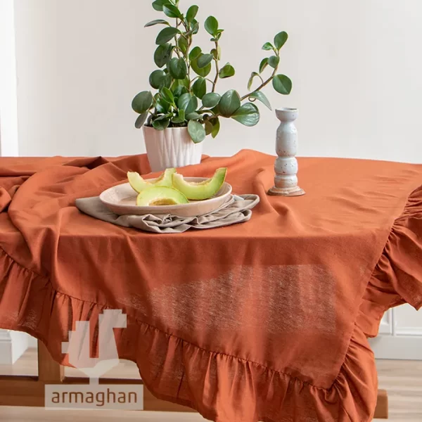 Brick-pleated-tablecloth