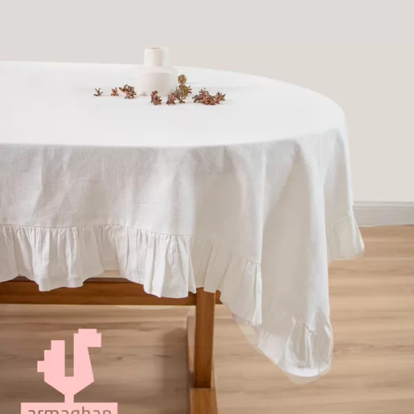 White-linen-pleated-tablecloth