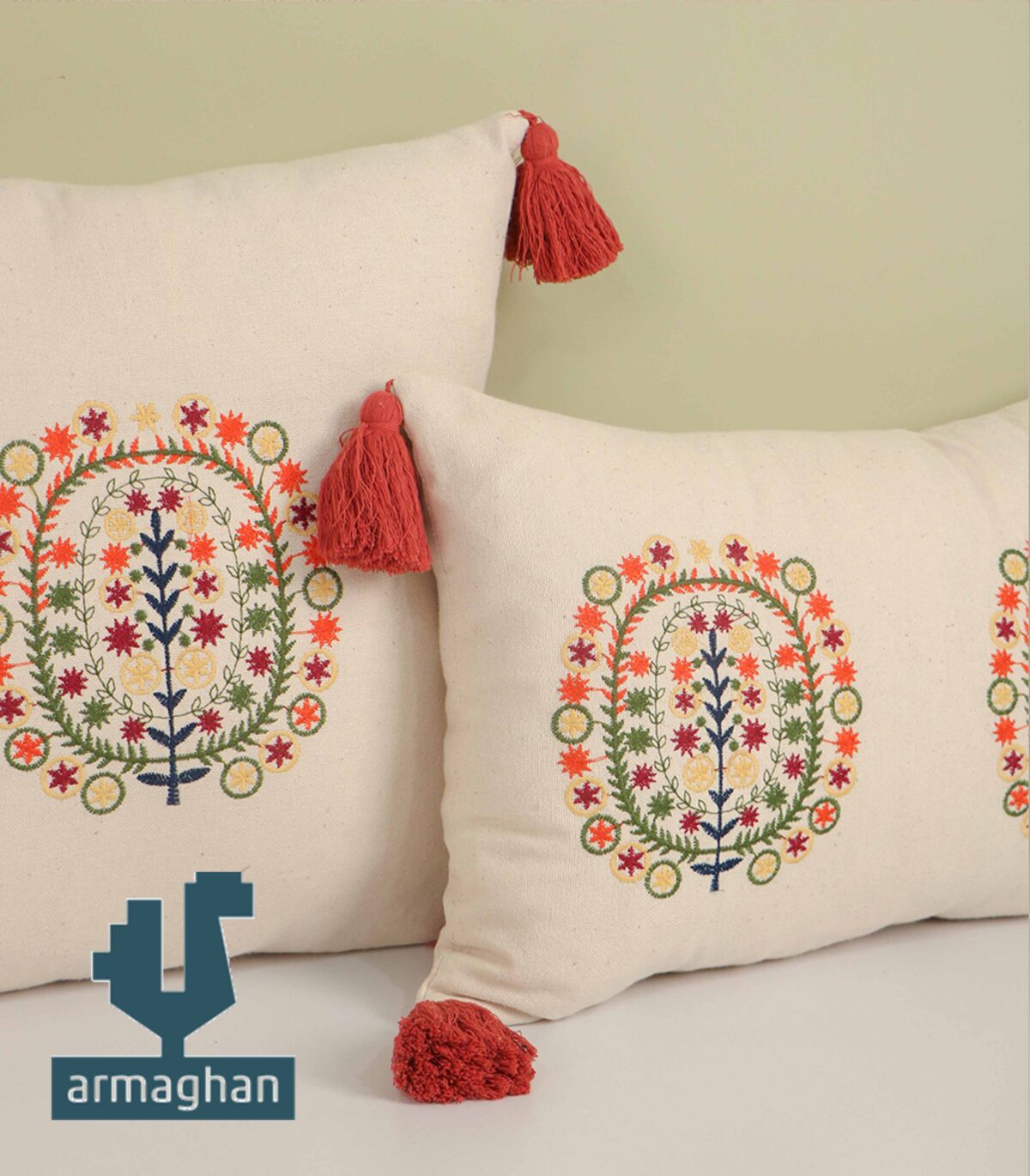 Buy an embroidered cushion close-up2