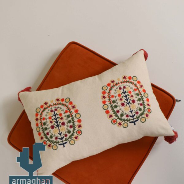 Sponge mattress and embroidery cushion2
